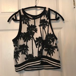 F21 Cropped tank
